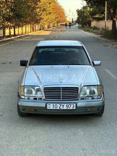 Mercedes E 220 1995, 488,000 km - 2.2 l - Bakı