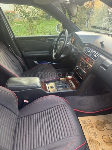 Mercedes E 300 1996, 443,000 km - 3.0 l - Bakı