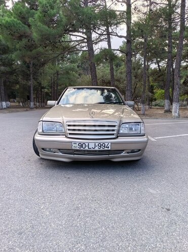 Mercedes C 220 1998, 568,963 km - 2.2 л - Sumqayıt