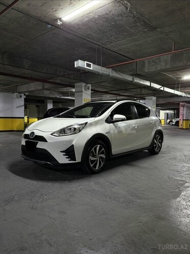 Toyota Aqua 2019, 198,000 km - 1.5 l - Bakı