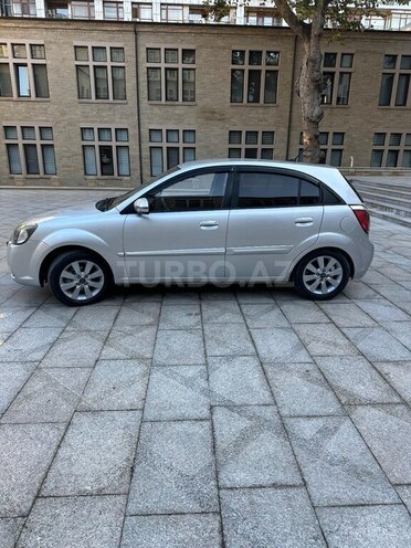 Kia Rio 2010, 310,000 km - 1.5 l - Bakı