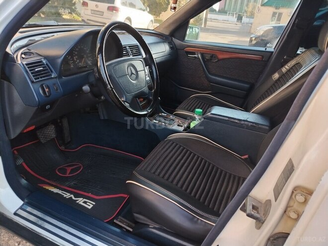 Mercedes C 220 1994, 298,000 km - 2.2 l - Bakı