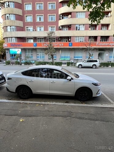 BYD  2025, 42,000 km - 1.5 l - Bakı
