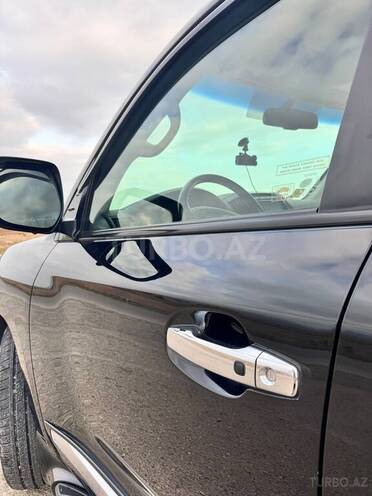 Toyota Land Cruiser 2013, 197,000 km - 4.0 l - Şabran