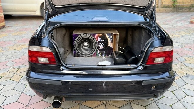 BMW 535 1999, 427,000 km - 3.5 l - Cəlilabad