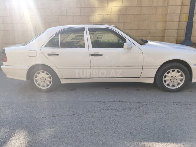 Mercedes C 230 1998, 330,000 km - 2.3 l - Bakı