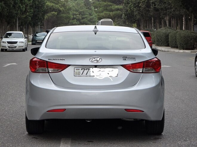 Hyundai Elantra 2011, 250,133 km - 1.8 л - Sumqayıt
