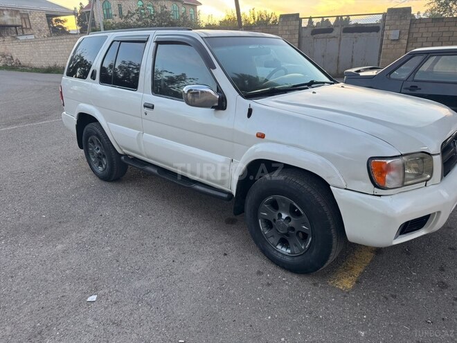 Nissan Pathfinder 2001, 470,000 km - 3.5 l - Tovuz