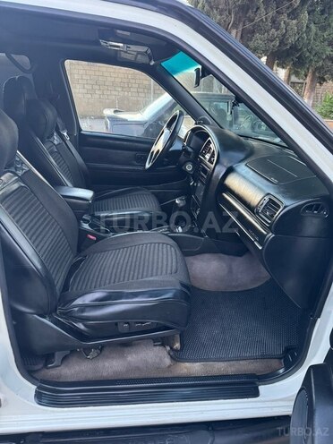 Nissan Pathfinder 2001, 470,000 km - 3.5 l - Tovuz