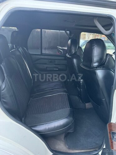 Nissan Pathfinder 2001, 470,000 km - 3.5 l - Tovuz