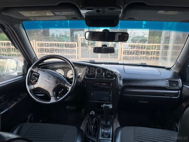 Nissan Pathfinder 2001, 470,000 km - 3.5 l - Tovuz