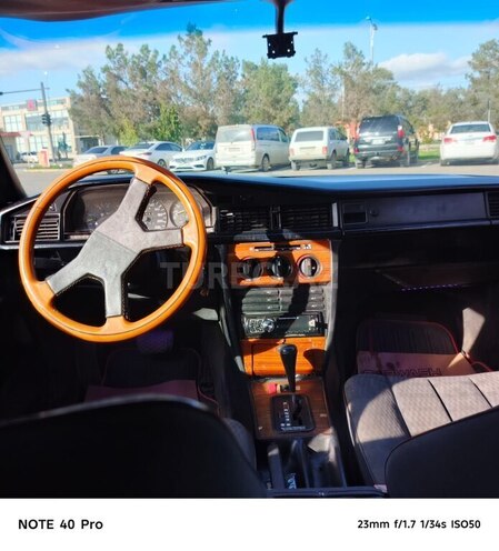 Mercedes 190 1990, 456,235 km - 2.0 л - Şirvan