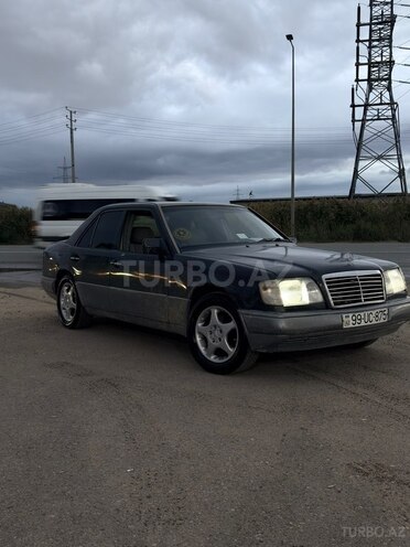Mercedes 220 E 1995, 350,000 km - 2.2 l - Bakı