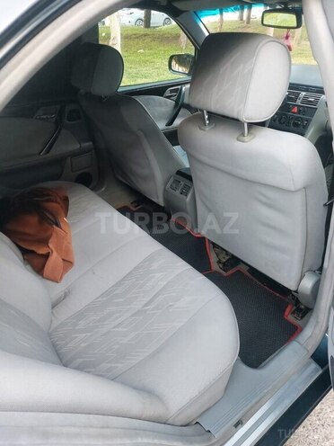 Mercedes E 220 2000, 580,000 km - 2.2 l - Bakı