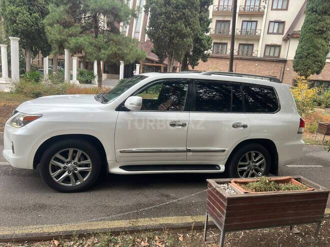 Lexus LX 570 2013, 193,000 km - 5.7 л - Şəmkir