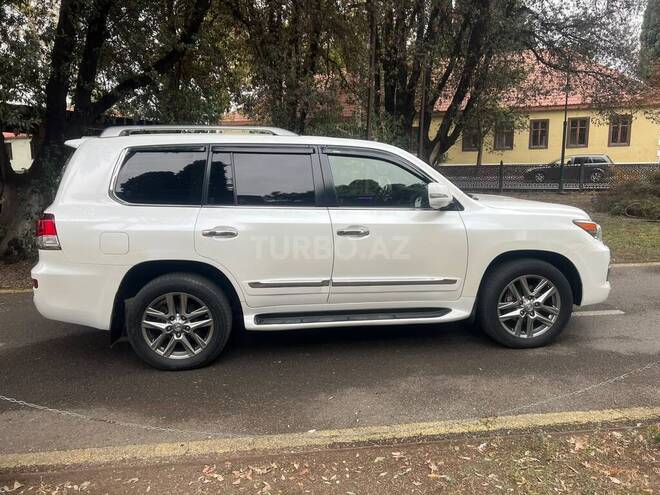 Lexus LX 570 2013, 193,000 km - 5.7 л - Şəmkir