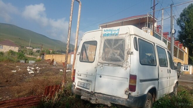 Ford Transit 2000, 308,545 km - 2.5 l - Gədəbəy