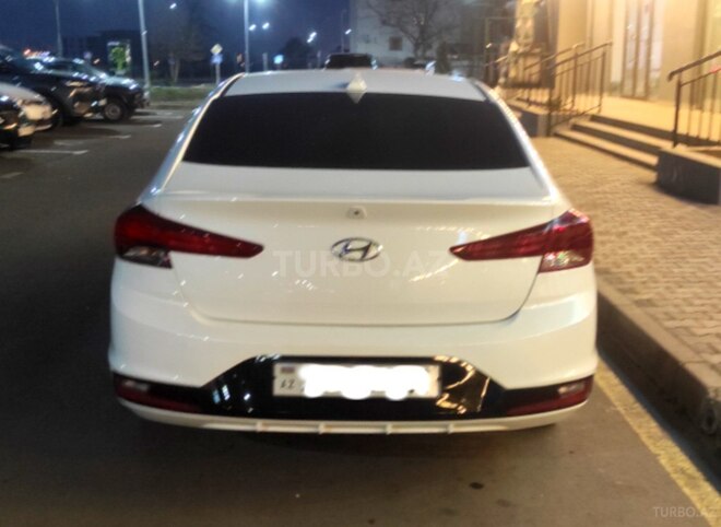 Hyundai Elantra 2018, 179,000 km - 2.0 л - Gəncə