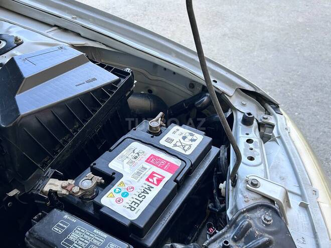 Nissan Sunny 2005, 380,000 km - 1.6 l - Bakı