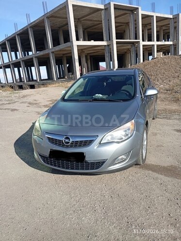 Opel Astra 2011, 254,000 km - 1.3 l - Gəncə