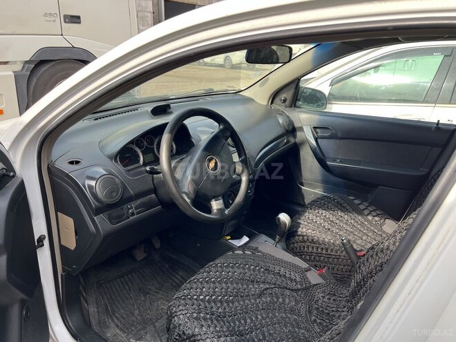Chevrolet Aveo 2010, 260,000 km - 1.4 l - Naxçıvan