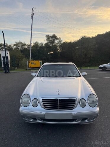 Mercedes E 240 2001, 361,500 km - 2.6 l - Zaqatala