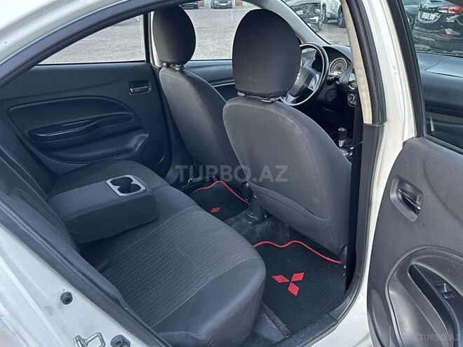 Mitsubishi Attrage 2014, 138,556 km - 1.2 л - Bakı