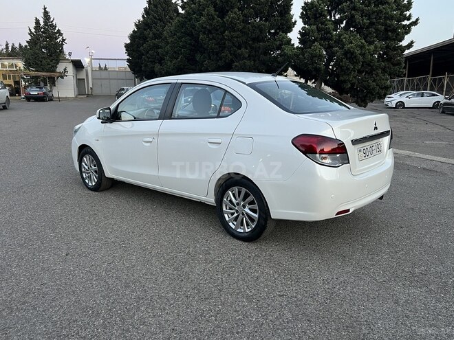 Mitsubishi Attrage 2014, 138,556 km - 1.2 л - Bakı