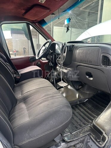 Ford Transit 2004, 653,258 km - 2.4 l - Qusar