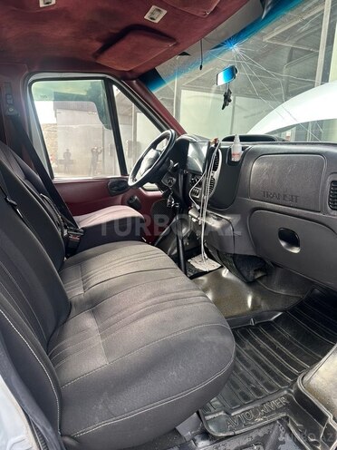 Ford Transit 2004, 653,258 km - 2.4 l - Qusar