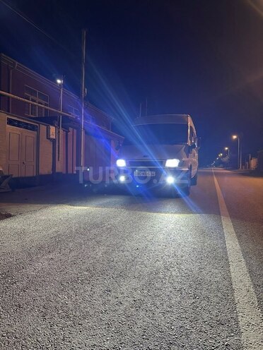 Ford Transit 2004, 653,258 km - 2.4 l - Qusar
