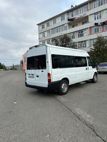 Ford Transit 2004, 653,258 km - 2.4 l - Qusar