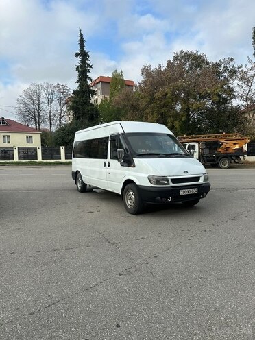 Ford Transit 2004, 653,258 km - 2.4 l - Qusar