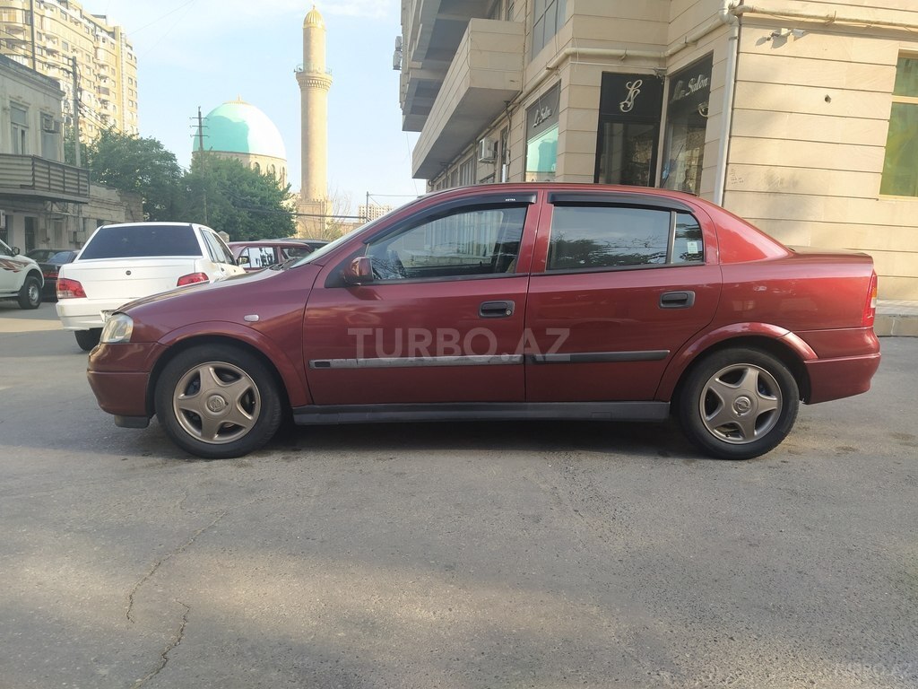 Opel Astra Turbo Az