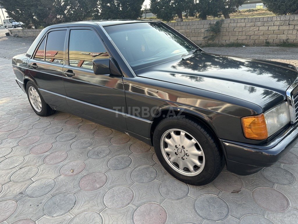 Купить Mercedes 190, 2.0 л, 1991 год, 271 000 км в Сумгаит - цена 5 900 AZN  - Turbo.Az