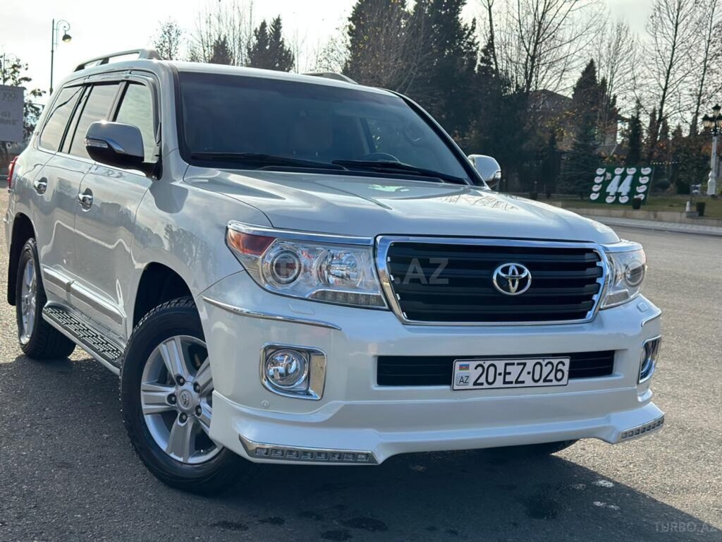 Купить Toyota Land Cruiser, 4.0 л, 2012 год, 155 000 км в Гёйгёль - цена 40  500 USD - Turbo.Az