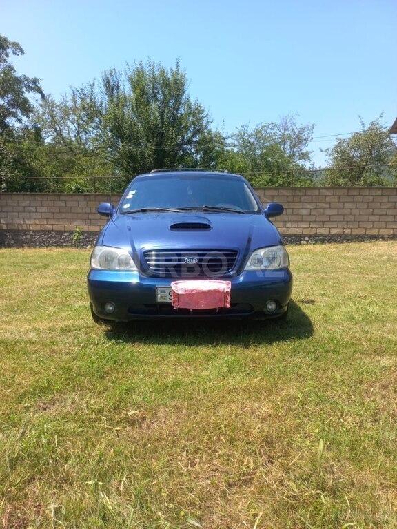 Kia Carnival