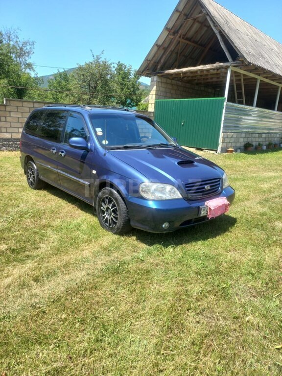 Kia Carnival