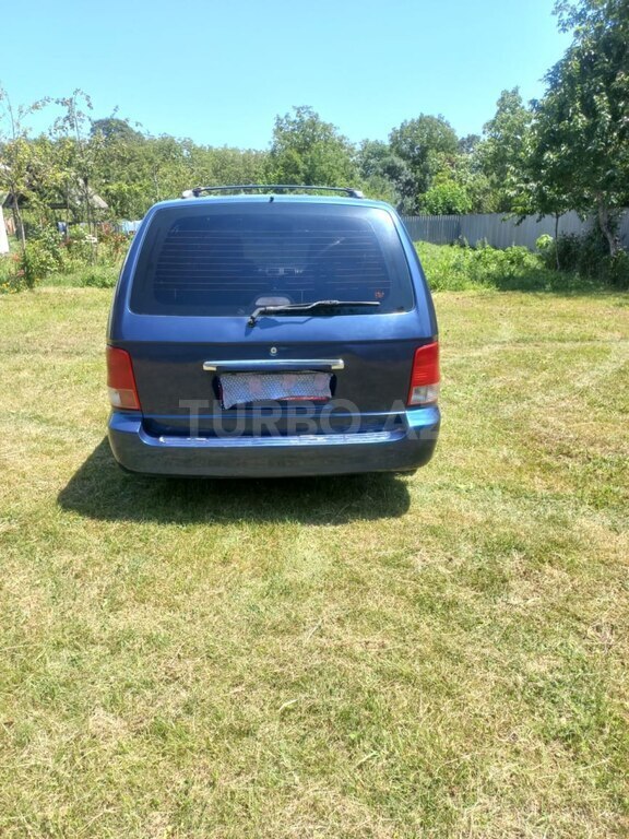 Kia Carnival