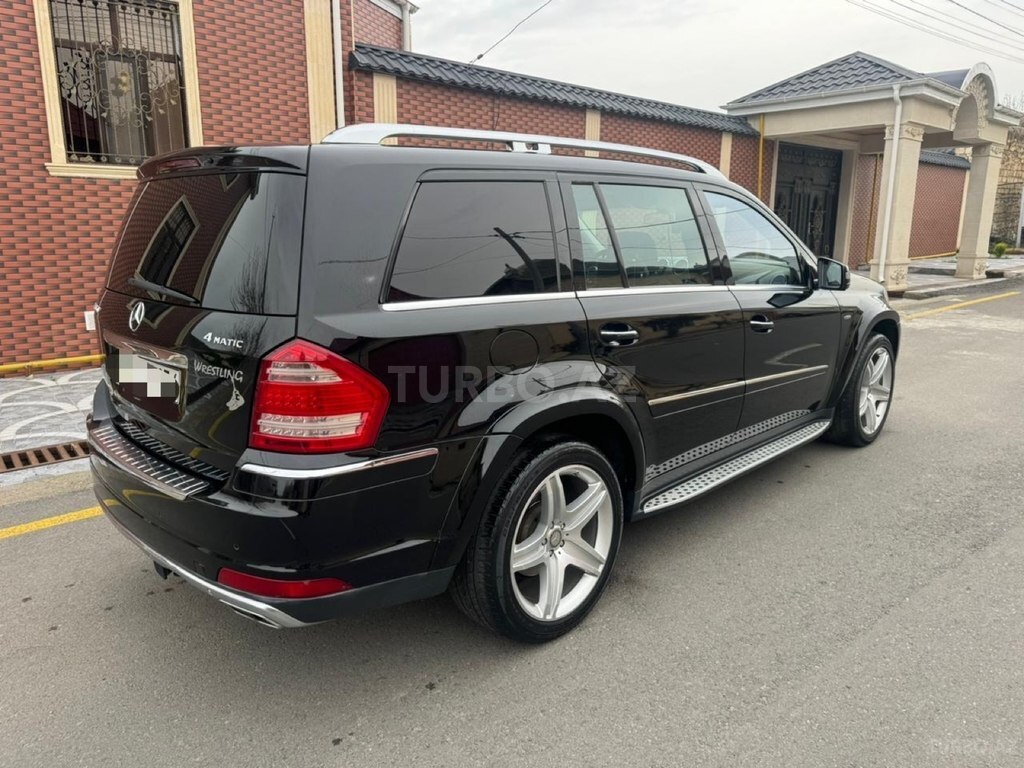 Mercedes GL 550