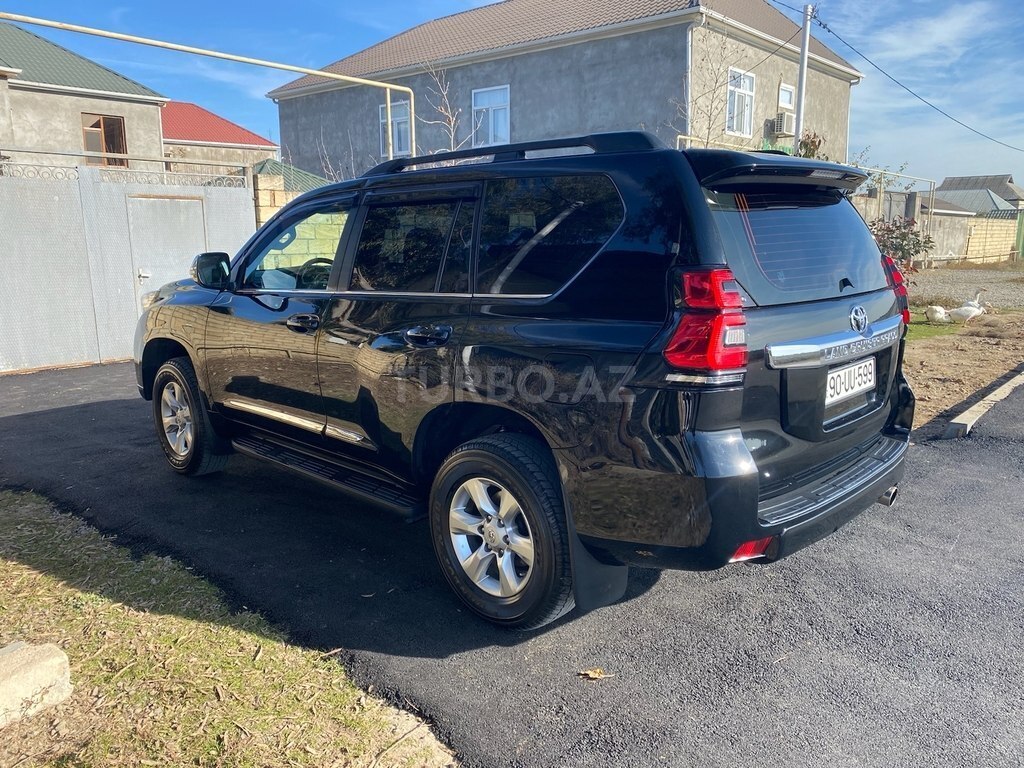 Toyota Land Cruiser Prado