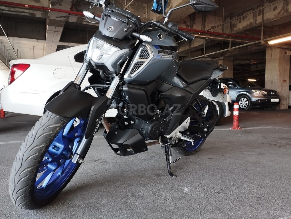 yamaha fzs fi 25