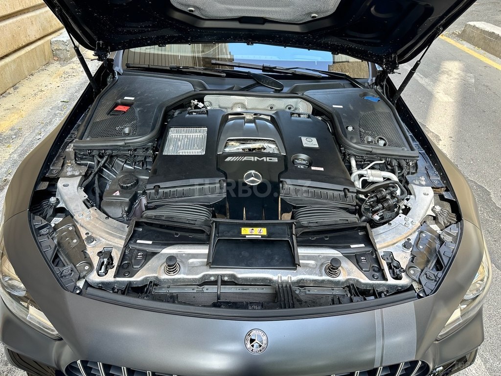 Mercedes AMG GT 63 S 4MATIC+