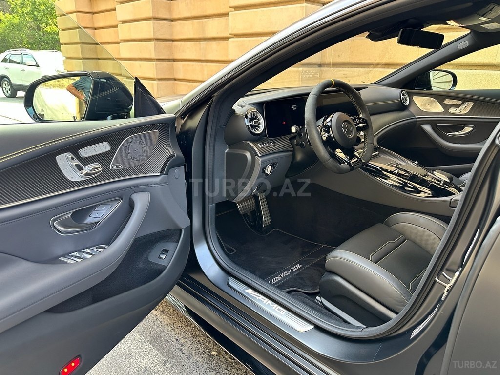 Mercedes AMG GT 63 S 4MATIC+