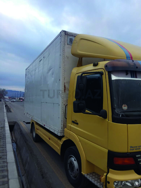 Mercedes Atego 815