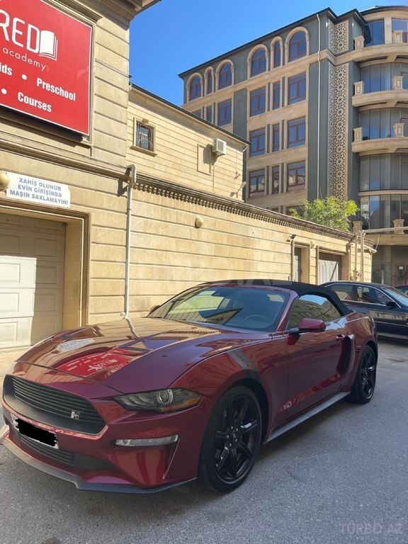 Ford Mustang