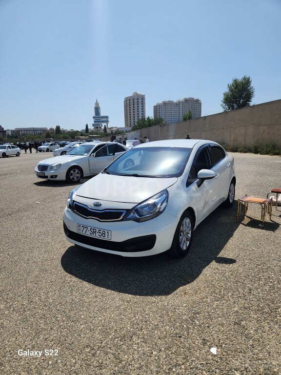 Kia Rio, 1.4 L, 2012 il, 295 000 km Bakı almaq - qiyməti 11 700 AZN ...