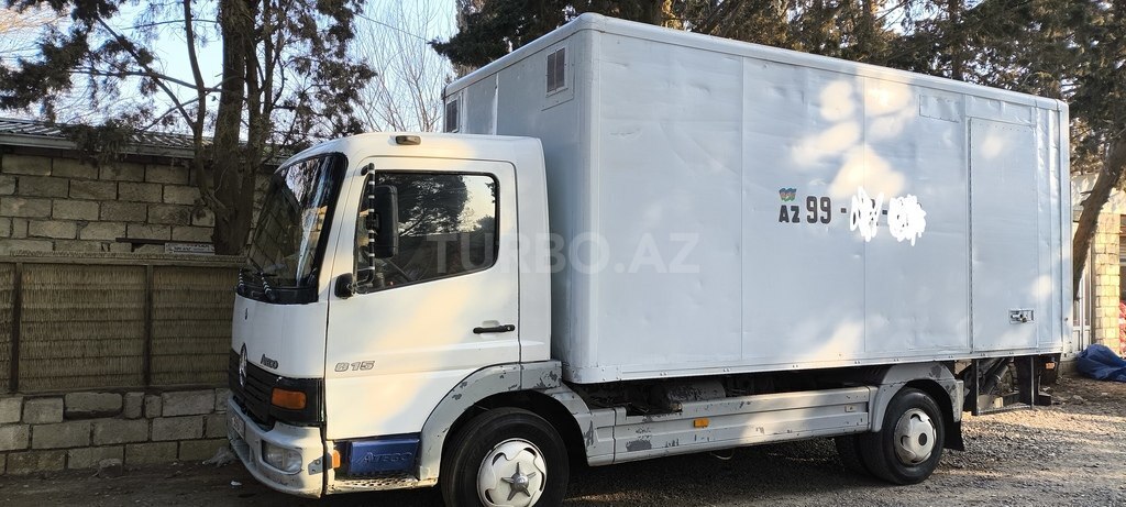 Mercedes Atego 815