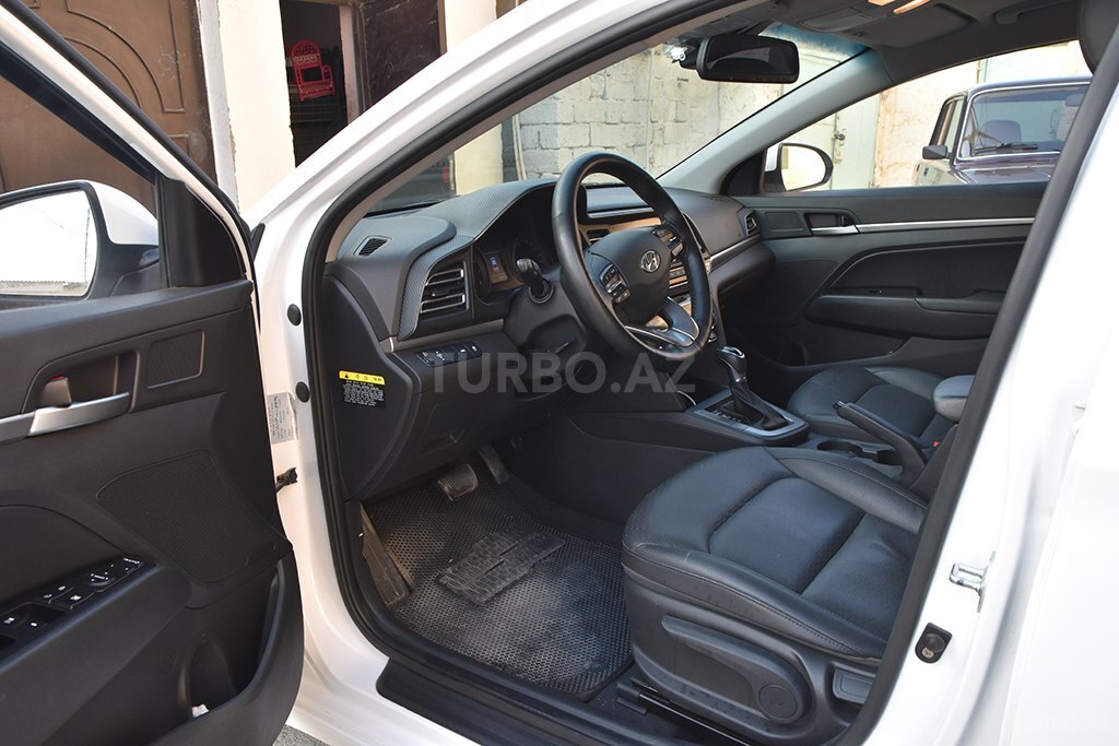 Hyundai Avante