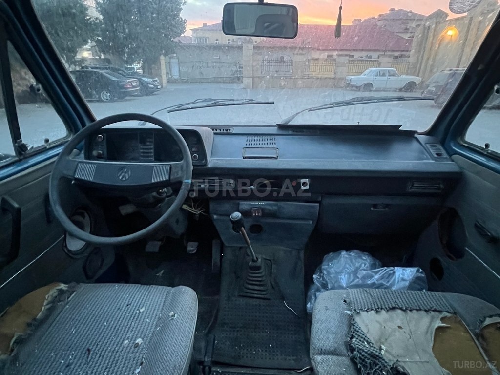 Volkswagen Transporter